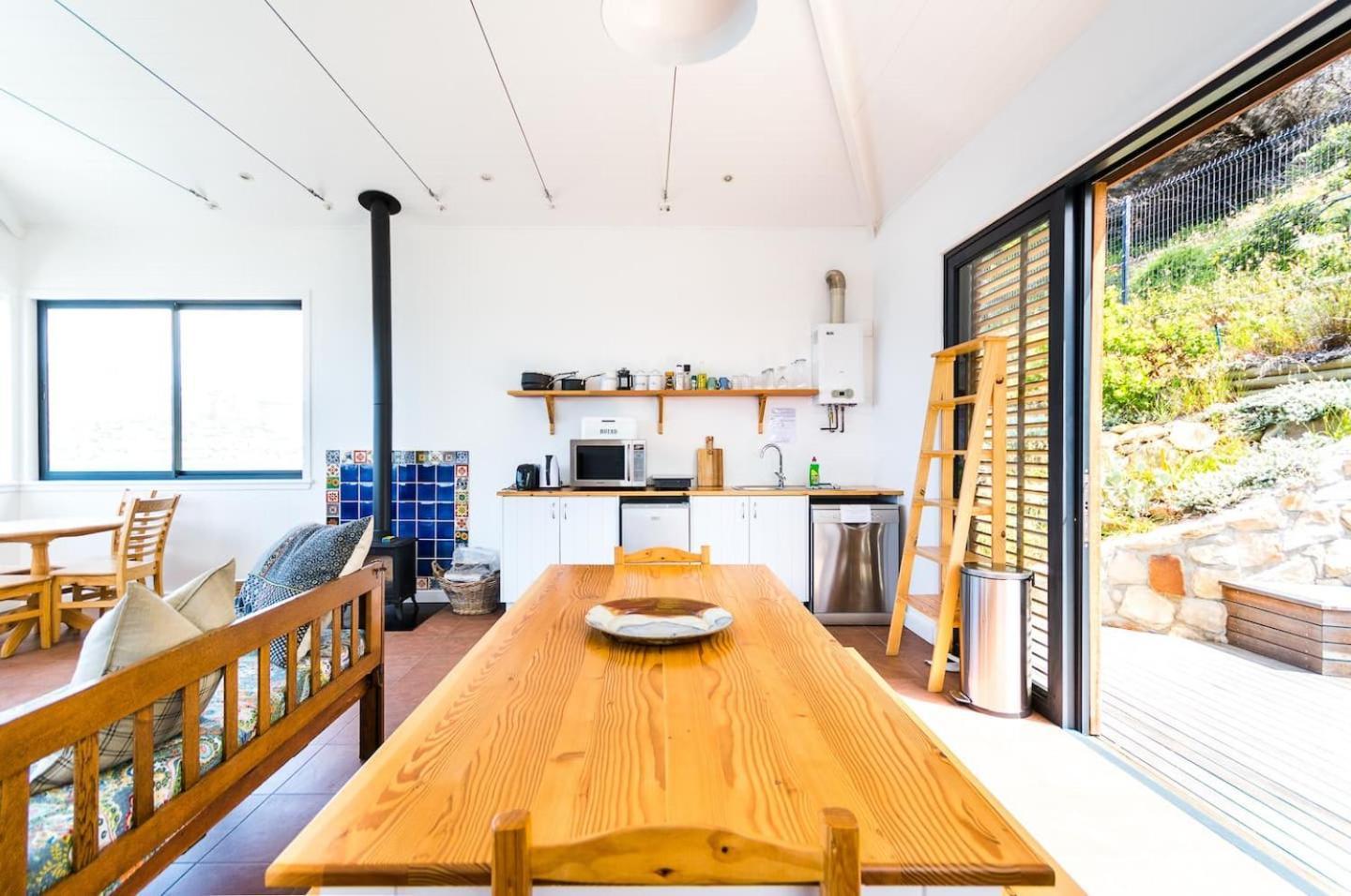 Modern Beach Apartment By Open Home Kalk Bay Dış mekan fotoğraf