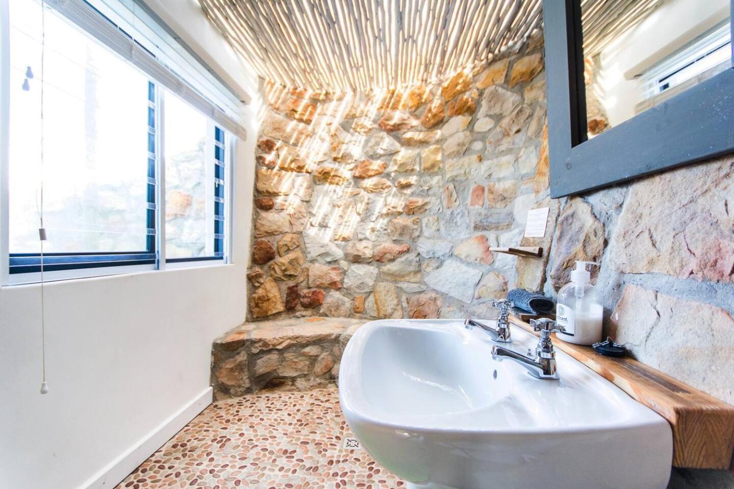 Modern Beach Apartment By Open Home Kalk Bay Dış mekan fotoğraf